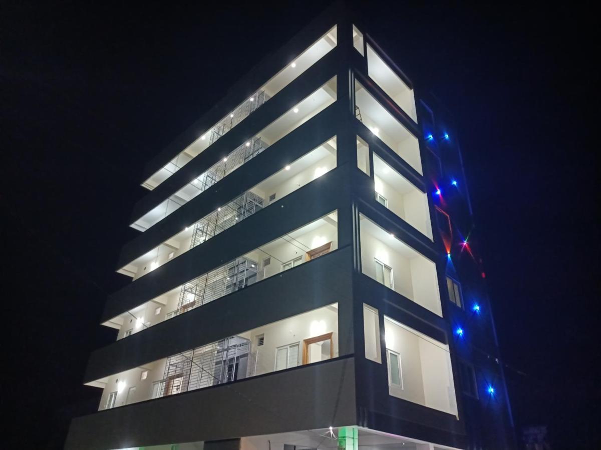 Four Seasons Home Stay 蒂鲁帕蒂 外观 照片