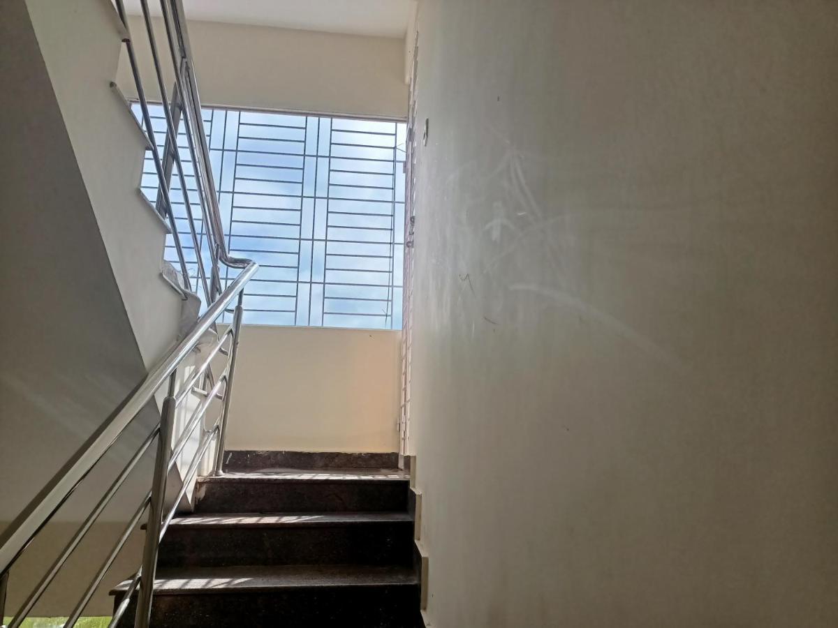 Four Seasons Home Stay 蒂鲁帕蒂 外观 照片