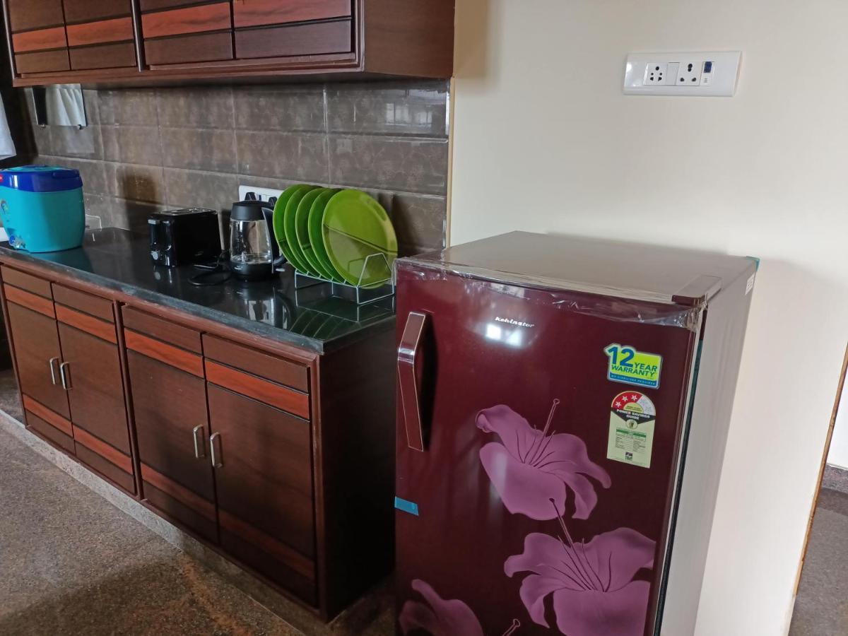 Four Seasons Home Stay 蒂鲁帕蒂 外观 照片
