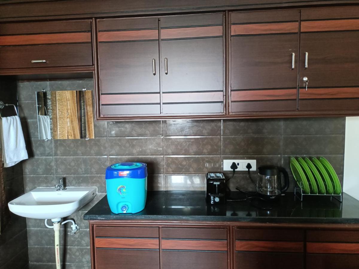 Four Seasons Home Stay 蒂鲁帕蒂 外观 照片